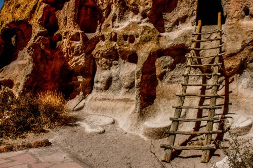 In the Pueblo world, the ladder symbolizes vertical movement between worlds and serves as a center point where space and time meet. “Although upward emergence from the underworld is an important aspect of Pueblo thinking and myths,” wrote Rina Swentzell, “it cannot be seen as indicative of a general upward thrust or movement but rather must be viewed as part of a larger movement that turns back into the earth and to the place of beginning.”