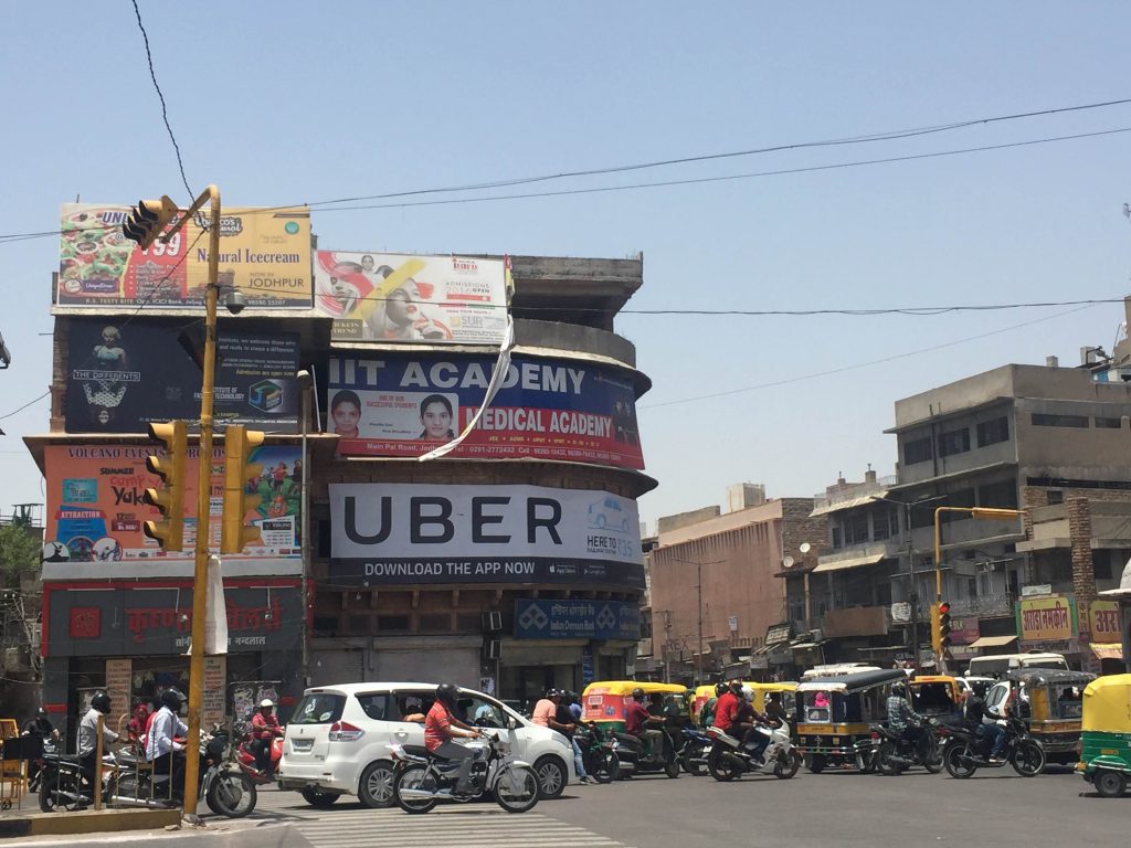 Traffic congestion has led some to look towards alternatives such as Uber.