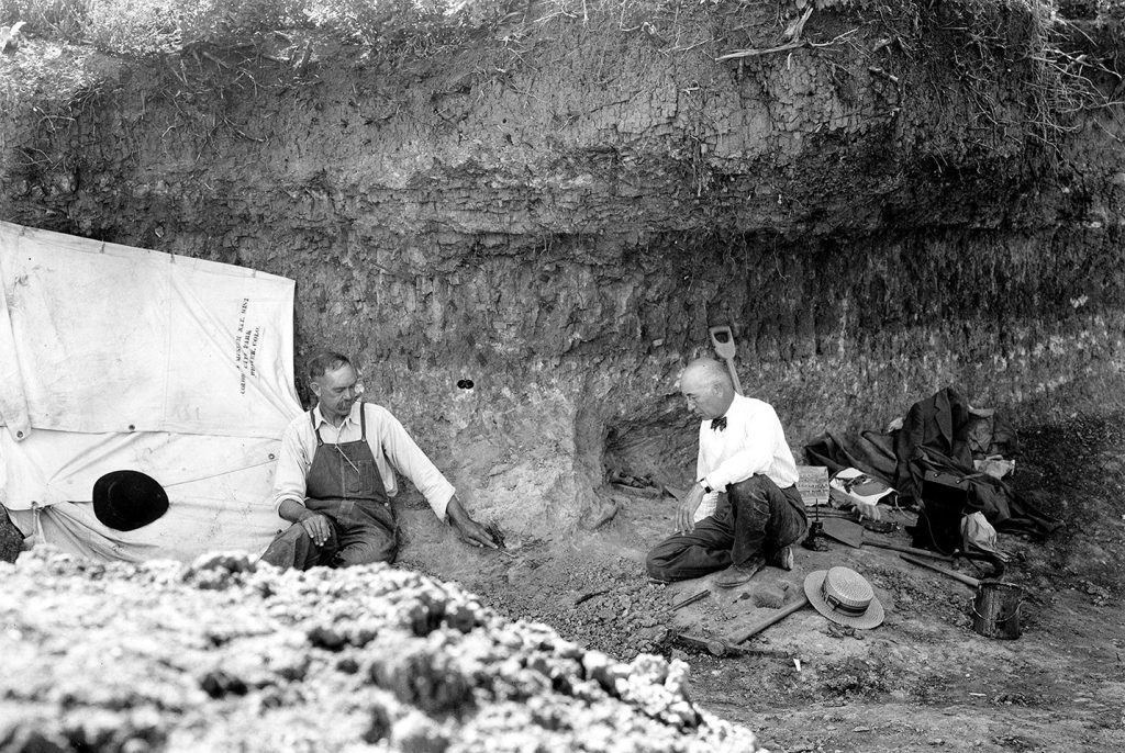 Folsom point - Fred Howarth and Carl Schwachheim, seen here working in the bison bone bed, brought the Folsom Site to the attention of scientists 14 years after cowboy George McJunkin