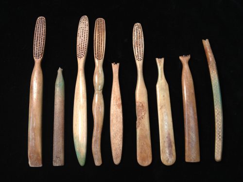 Bone-handled toothbrushes excavated from the privy at 27–29 Endicott Street illustrate the importance of dental hygiene for the women who worked and lived at this brothel.