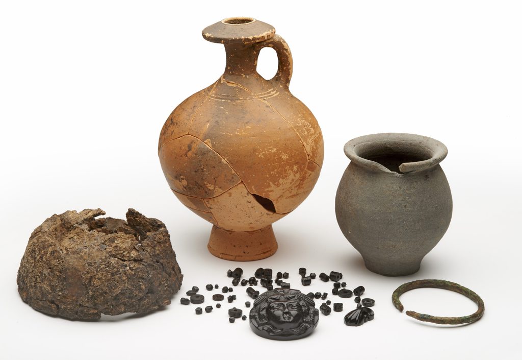 roman britain diversity - These objects are typical examples of Roman grave goods.