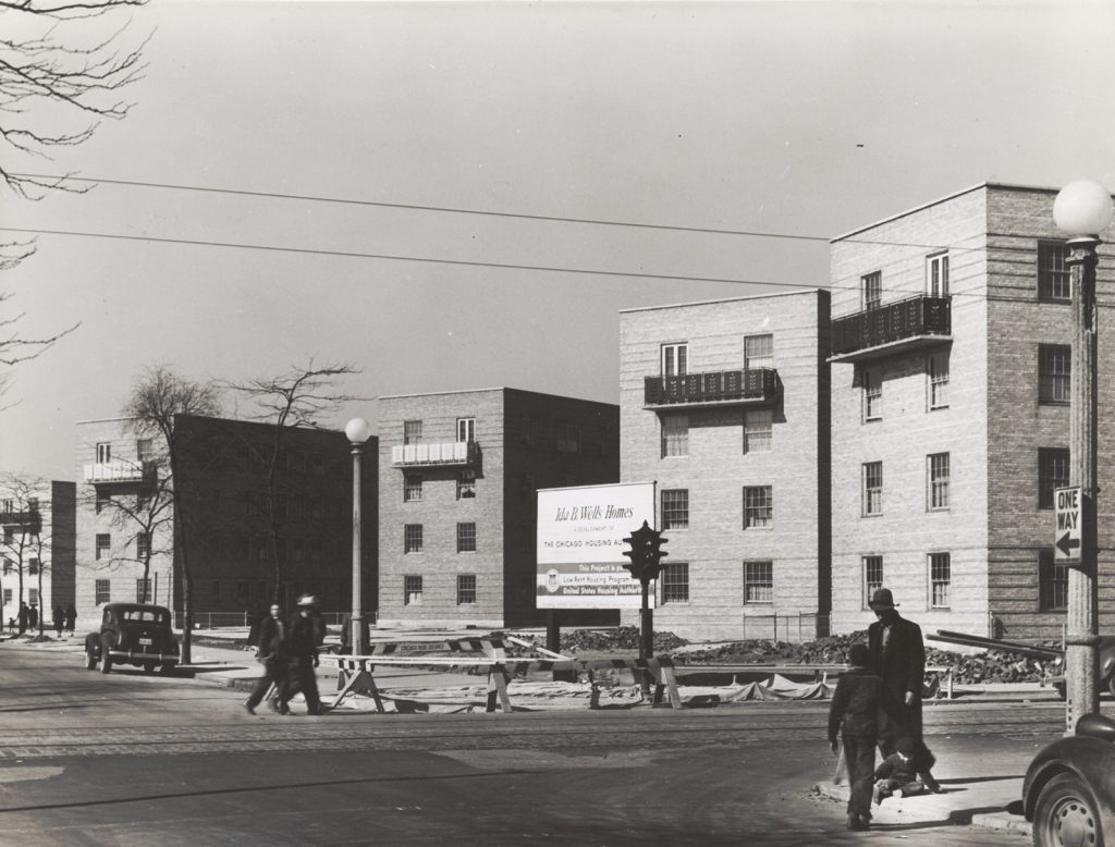 In the 1930s and ’40s, Chicago’s public housing featured low-rise walk-ups, such as the Ida B. Wells Housing Project seen here.